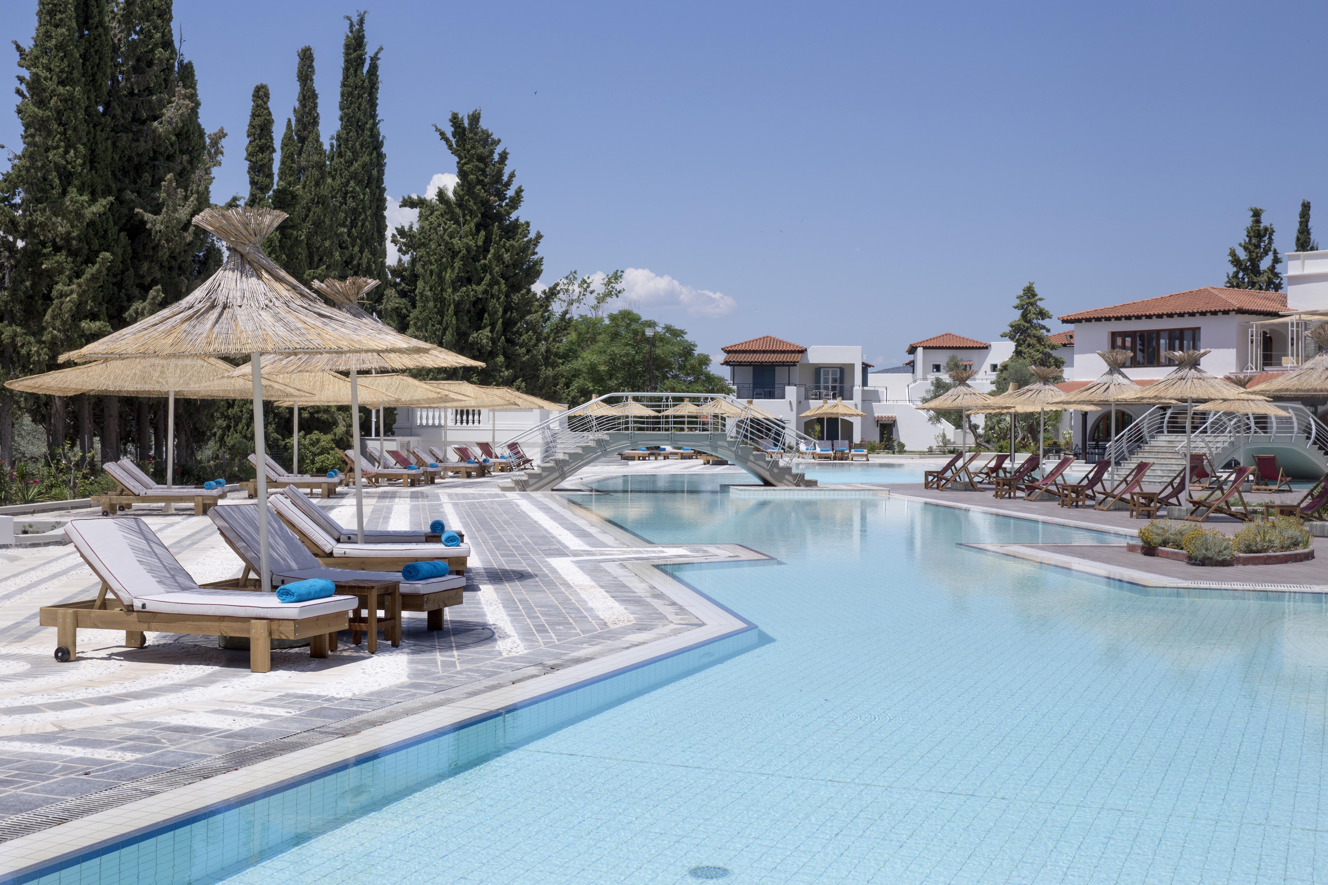 Eretria Hotel & Spa Resort Exterior photo